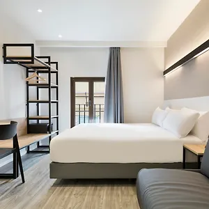 ** Otel Acta Bcn 40 İspanya